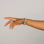 Load image into Gallery viewer, DUBSS - 18mm Gold Solid Back Baguette Bracelet