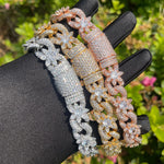 Load image into Gallery viewer, DUBSS - 20mm Iced Out Cuban Prong Flower Chain