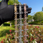 Load image into Gallery viewer, DUBSS - Iced Out Prong Infinity Chain
