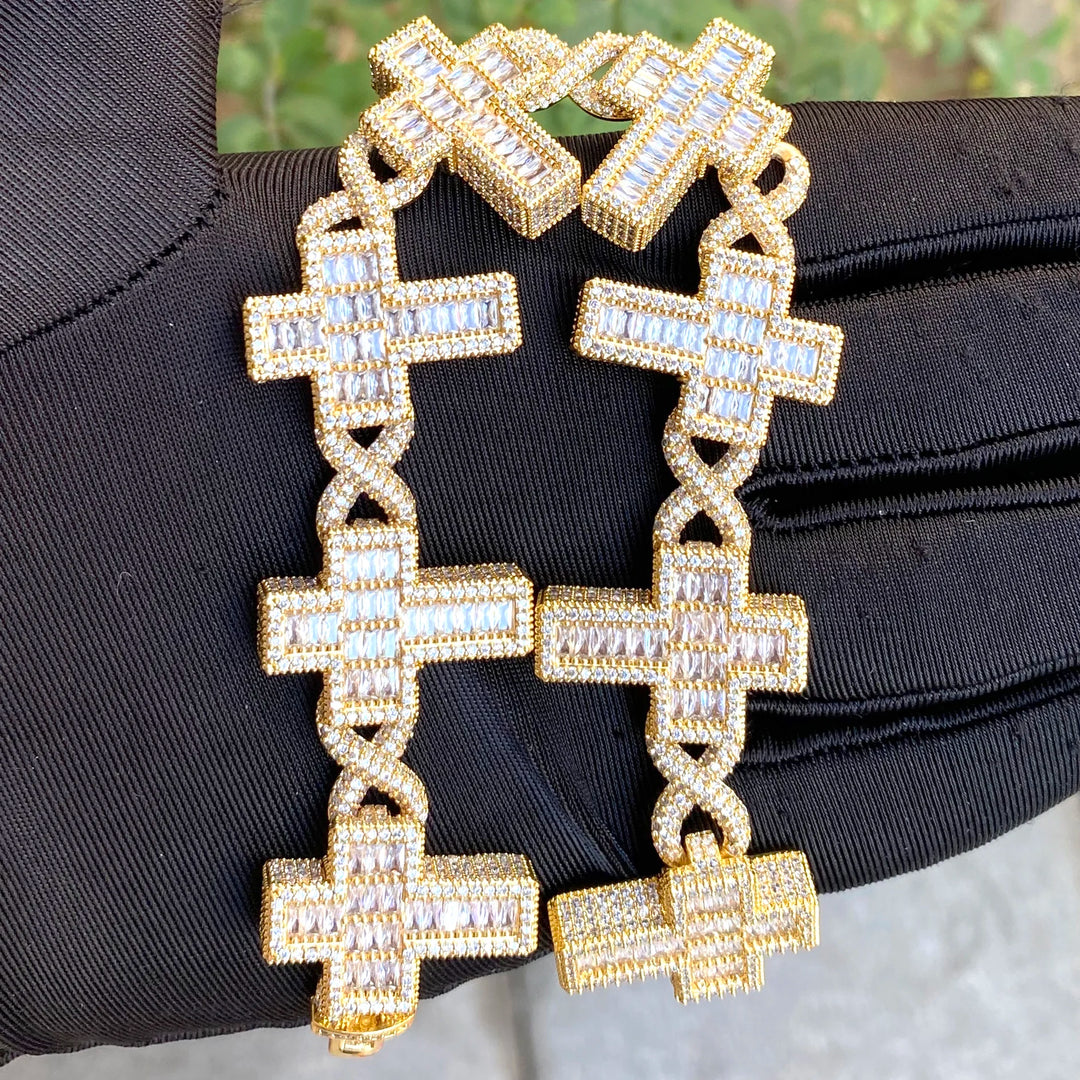 DUBSS - Iced Out Baguette Cross Infinity Bracelet