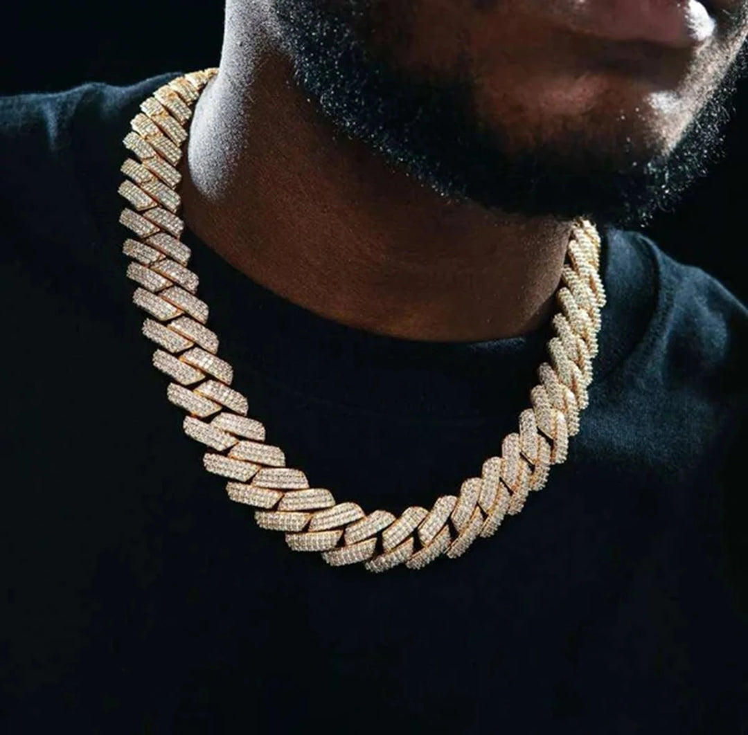 DUBSS - 18mm Iced Miami Cuban Link Chain