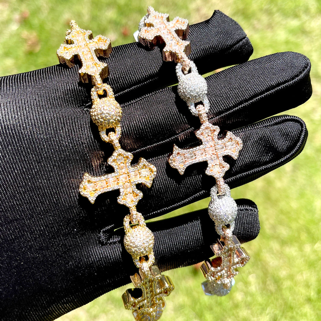 DUBSS - Iced Out Ball Infinity Cross Bracelet