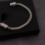 Load image into Gallery viewer, DUBSS - 15mm Box Clasp Fox Franco Bracelet
