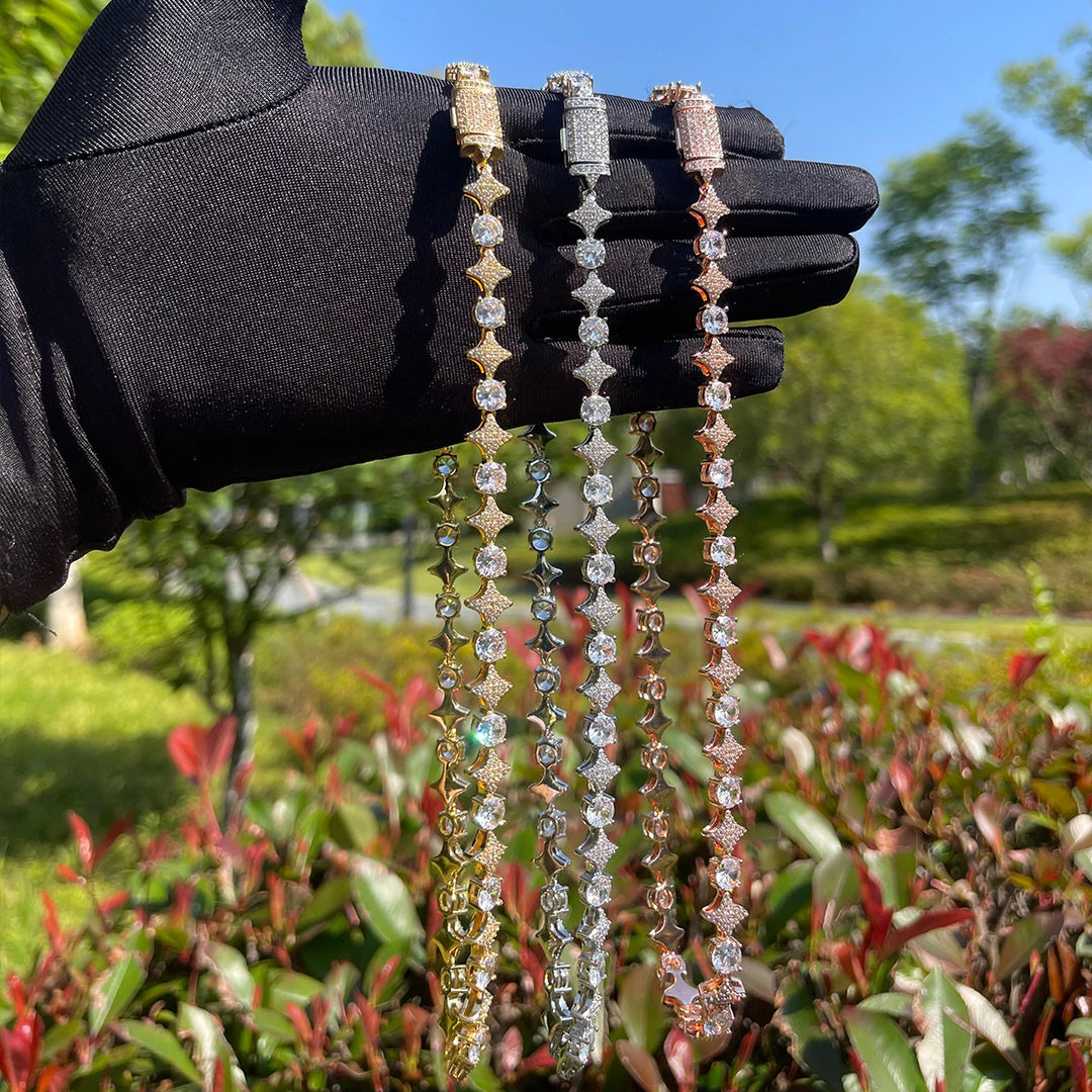 DUBSS - Iced Out Prong Dot Star Chain