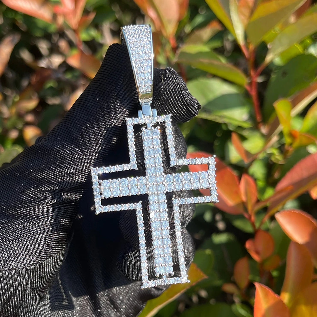 DUBSS - Iced Out Hollow Cross Pendant