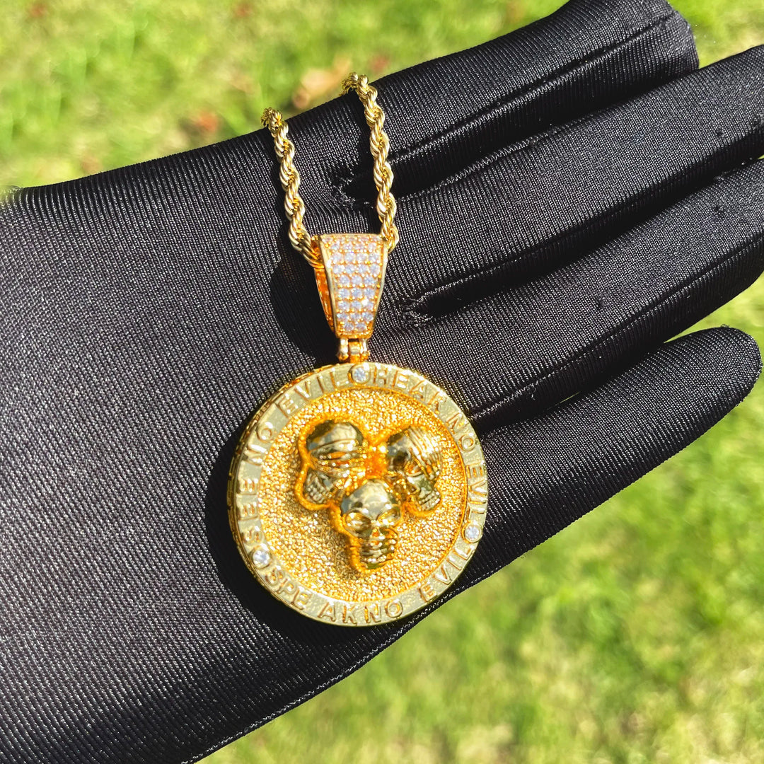 DUBSS - Iced Out Skull Circle Pendant