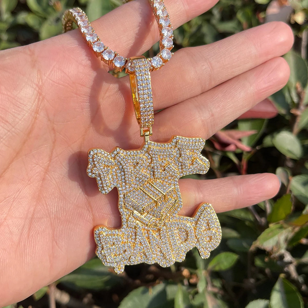 DUBSS - Iced Out Free Bands Pendant