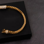 Load image into Gallery viewer, DUBSS - 15mm Box Clasp Fox Franco Bracelet
