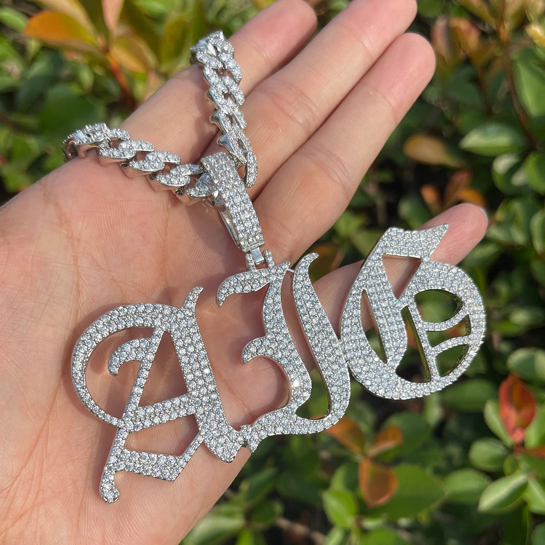 DUBSS - Custom Old Vintage Font Letter Pendant