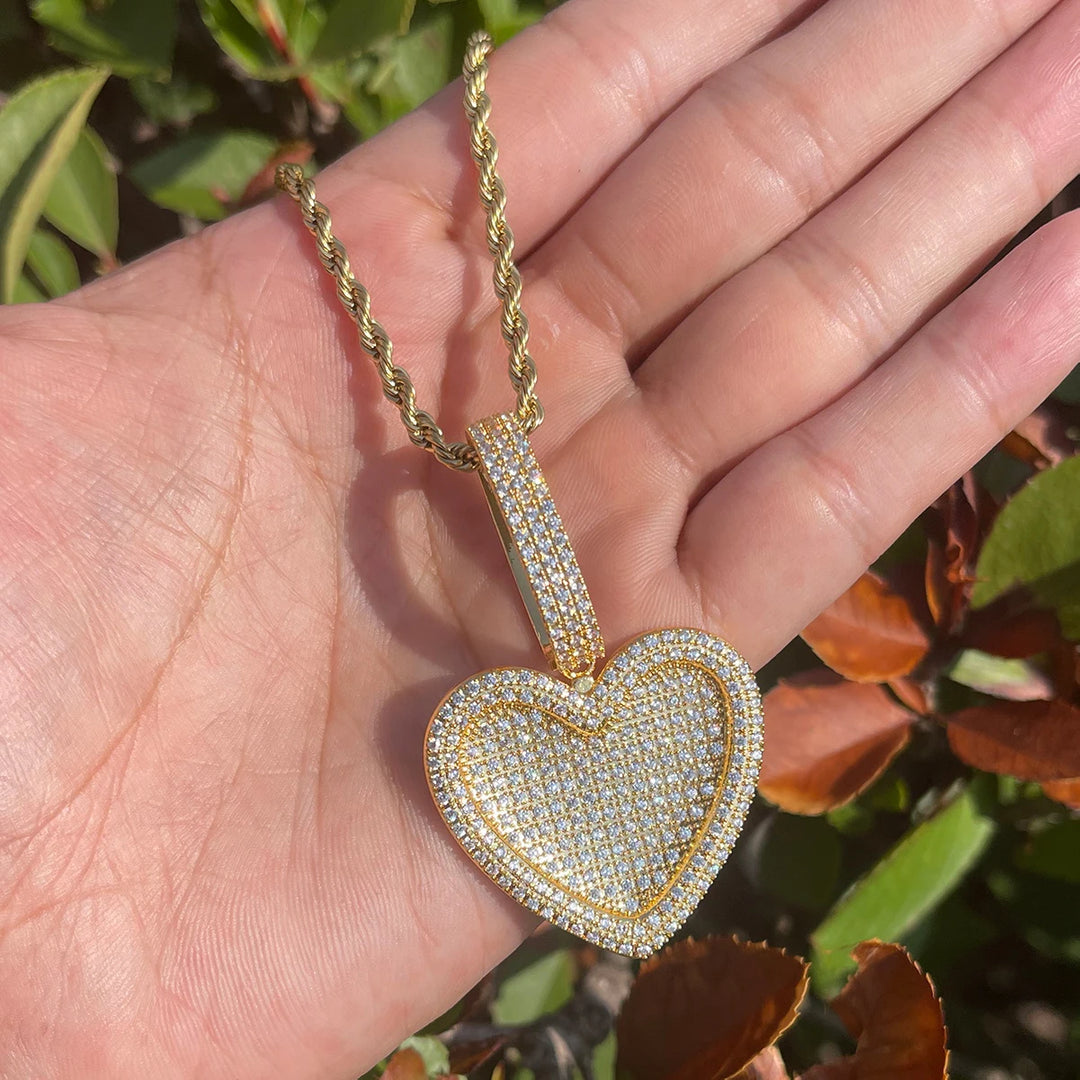 DUBSS - Iced Out Cute Heart Pendant