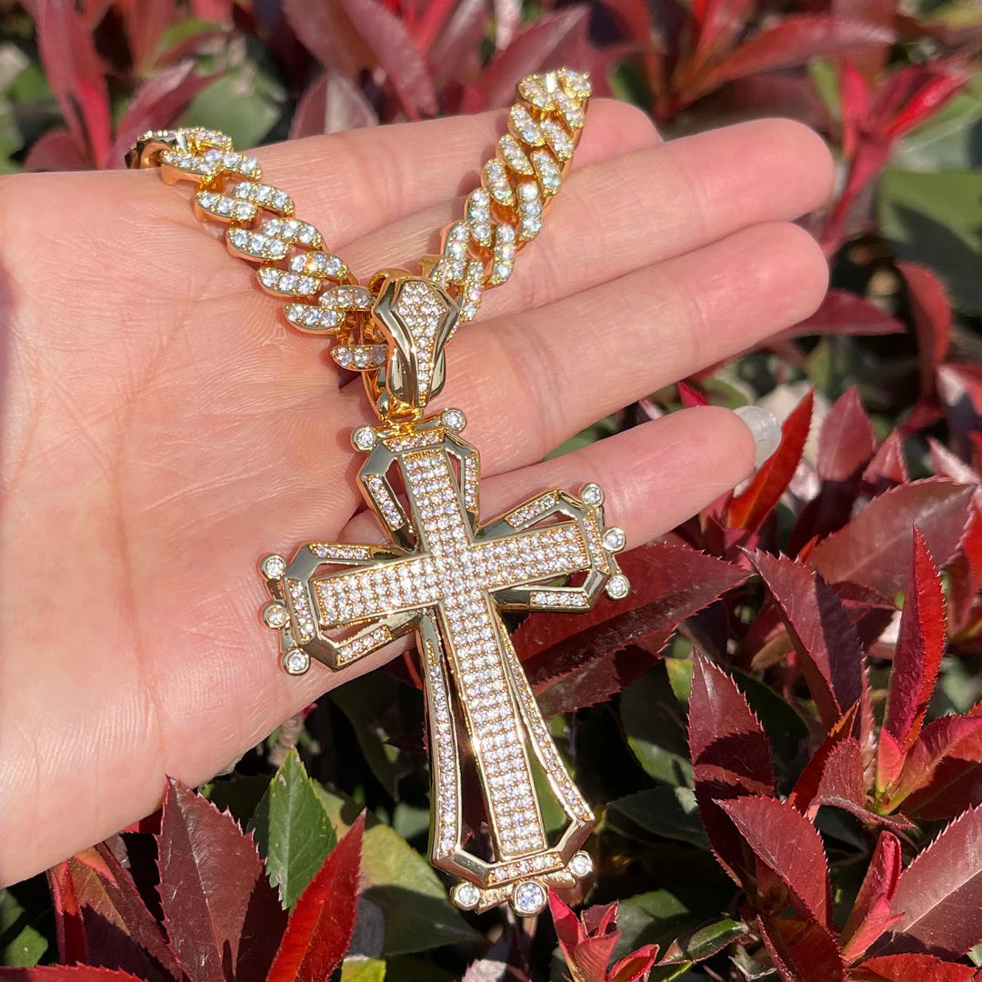 DUBSS - Iced Out Hollow Shape Cross Pendant