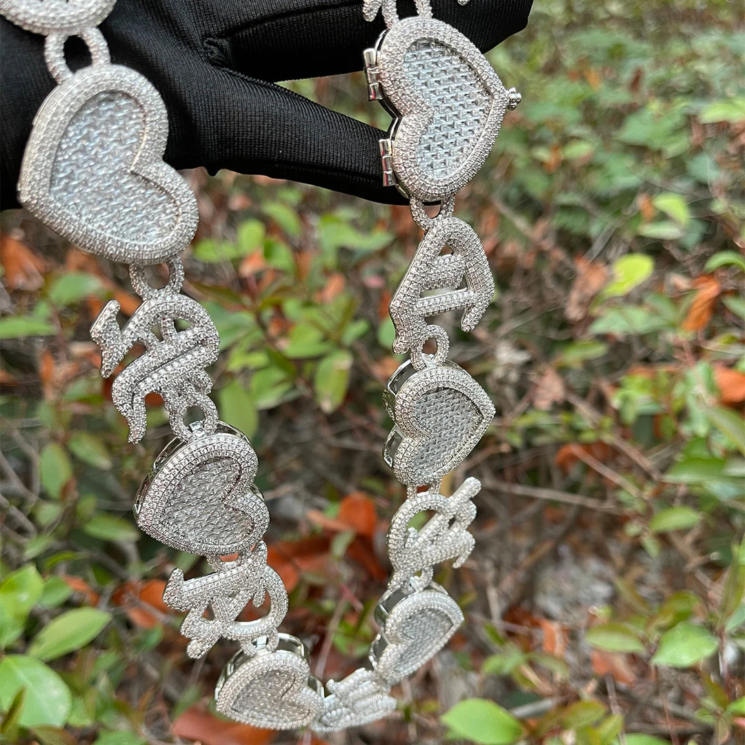 DUBSS - Iced Out Old Vintage Heart Chain