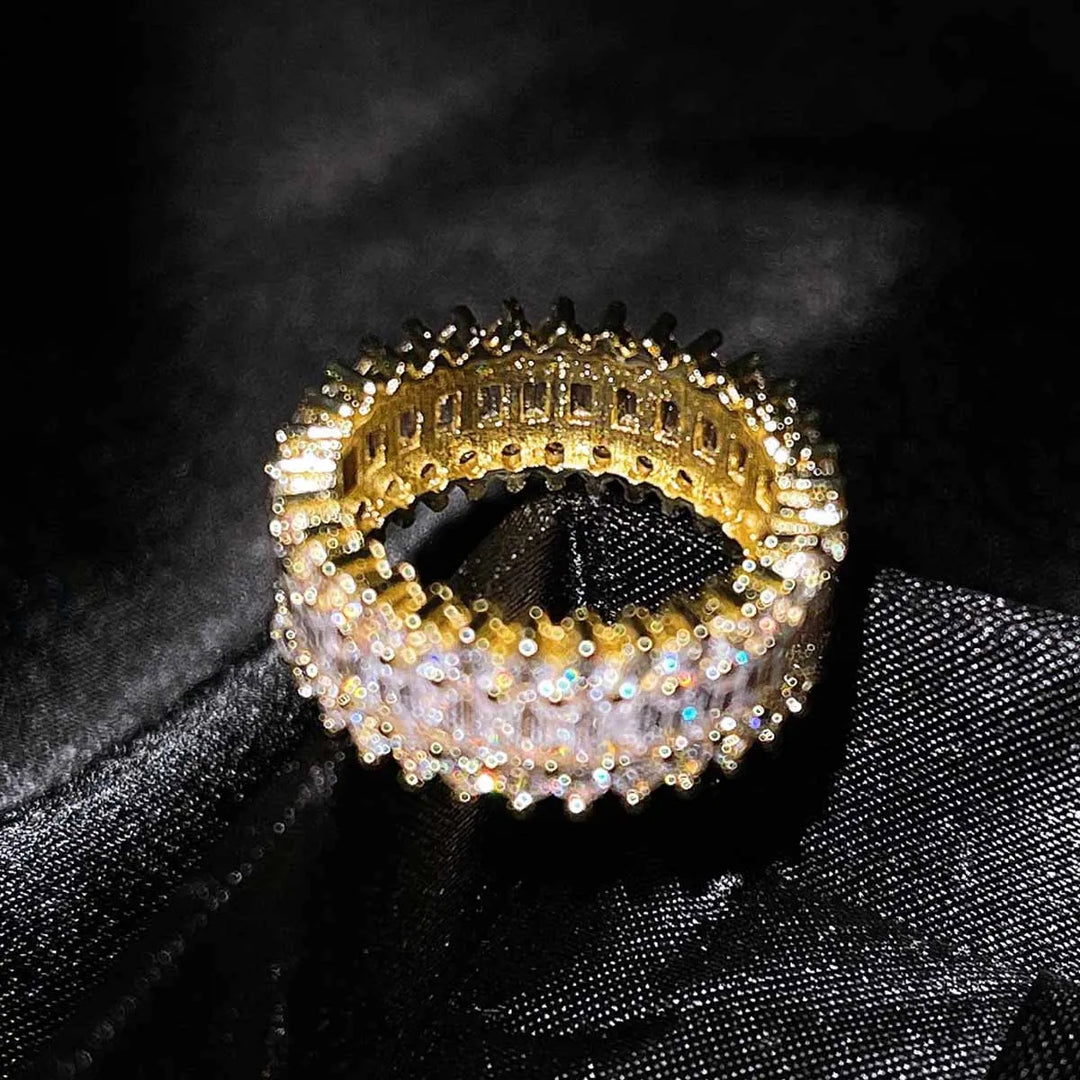 DUBSS - 15mm Iced Out King Crown Ring