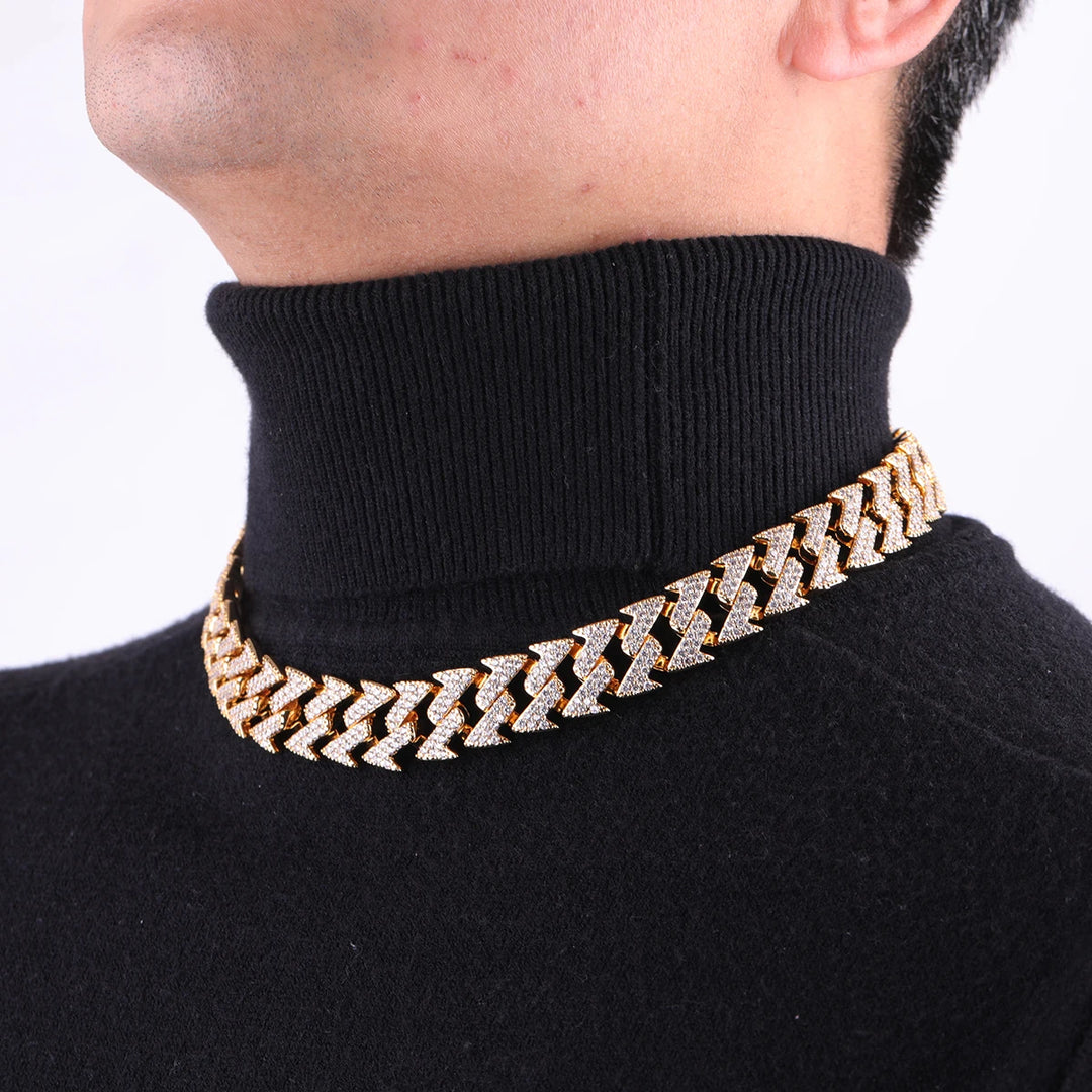 DUBSS - Iced Out Zilla Cuban Chain