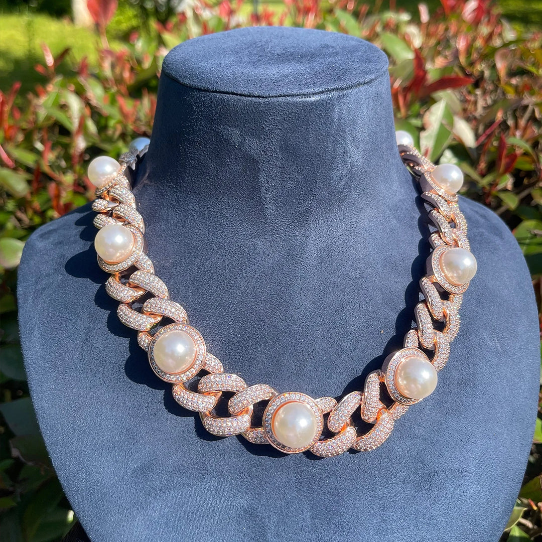 DUBSS - Iced Out Pearl Cuban Chain
